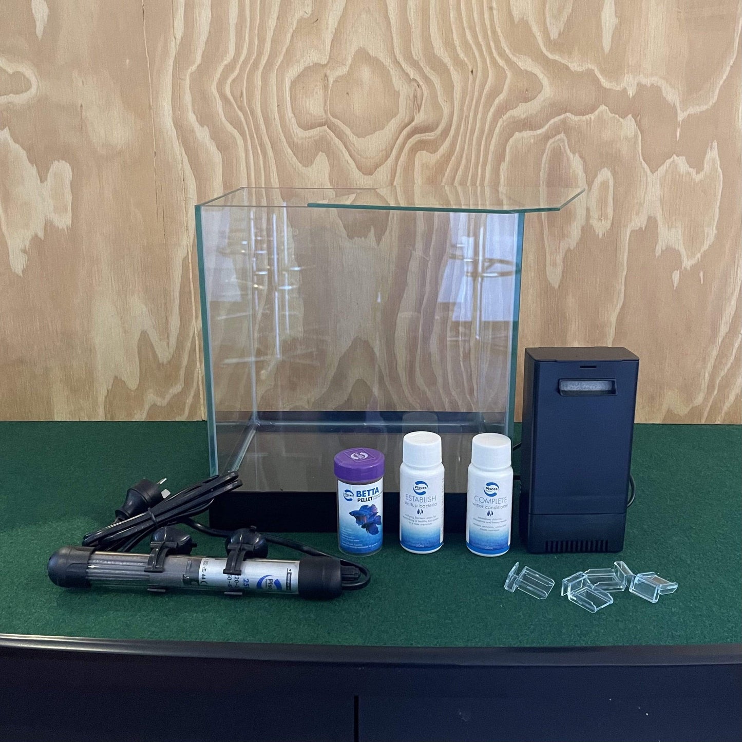 Scapeshop.com.au Aquarium Tanks Pisces Aquatics Glass Betta Tank