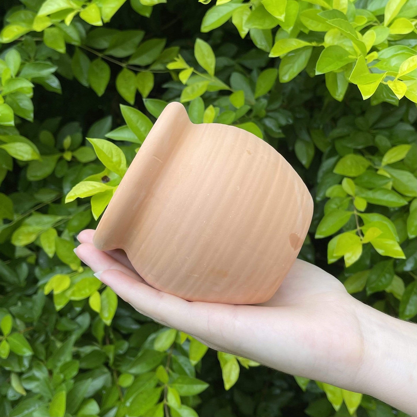 Scapeshop.com.au Hardscaping Bare Terracotta Urn Large